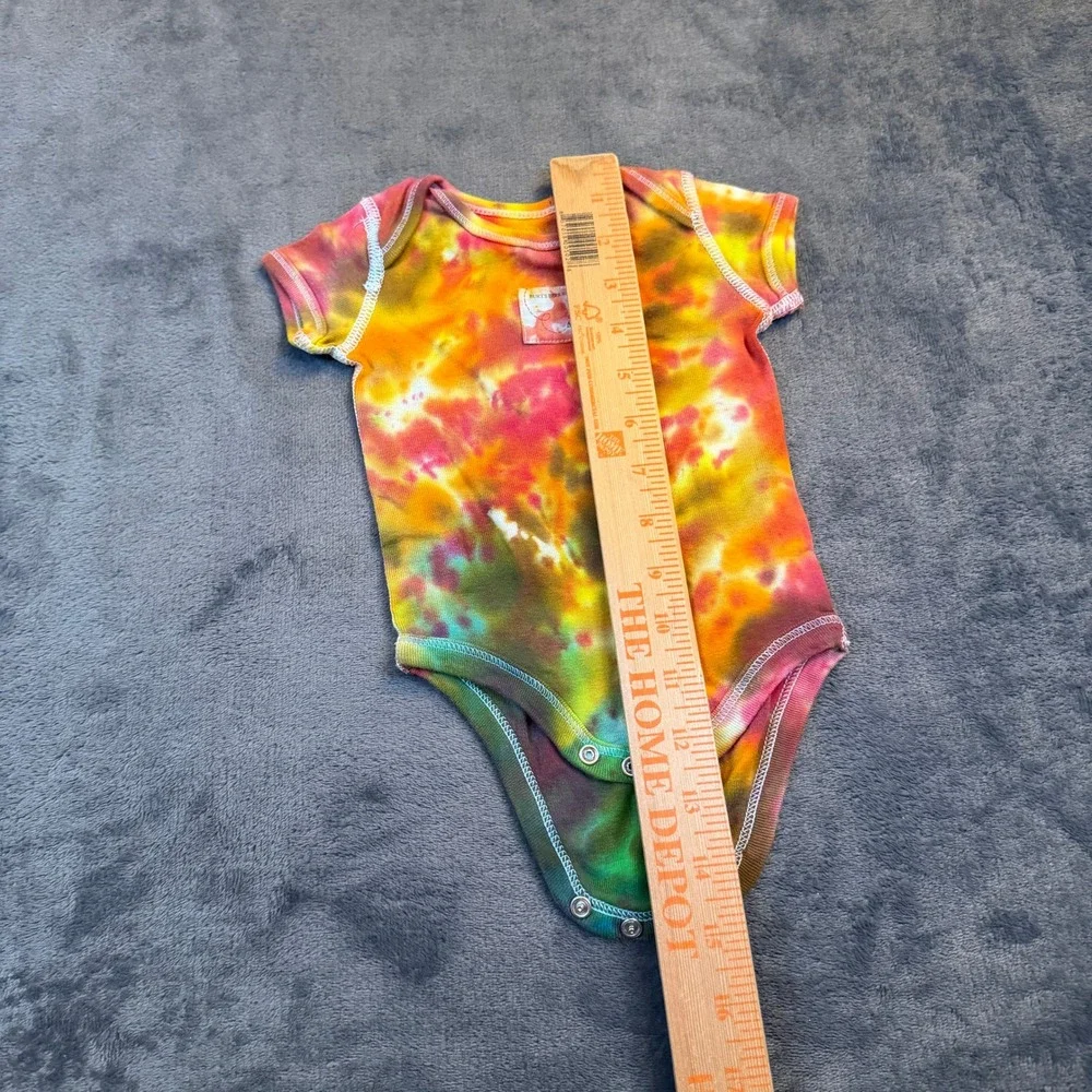 Burts Bees‎ Baby Tie Dye Bodysuit Kids 0-3 Months Multicolor Organic Cotton
